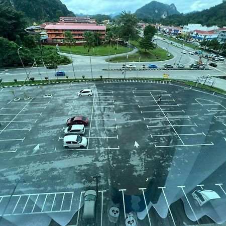 Samsara Studio Apartment At Kompleks Mutiara Gm Gua Musang Dış mekan fotoğraf