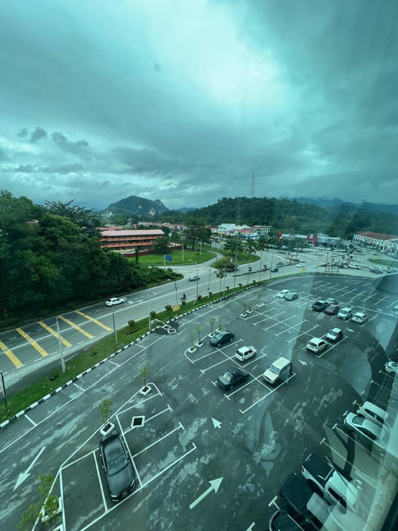 Samsara Studio Apartment At Kompleks Mutiara Gm Gua Musang Dış mekan fotoğraf