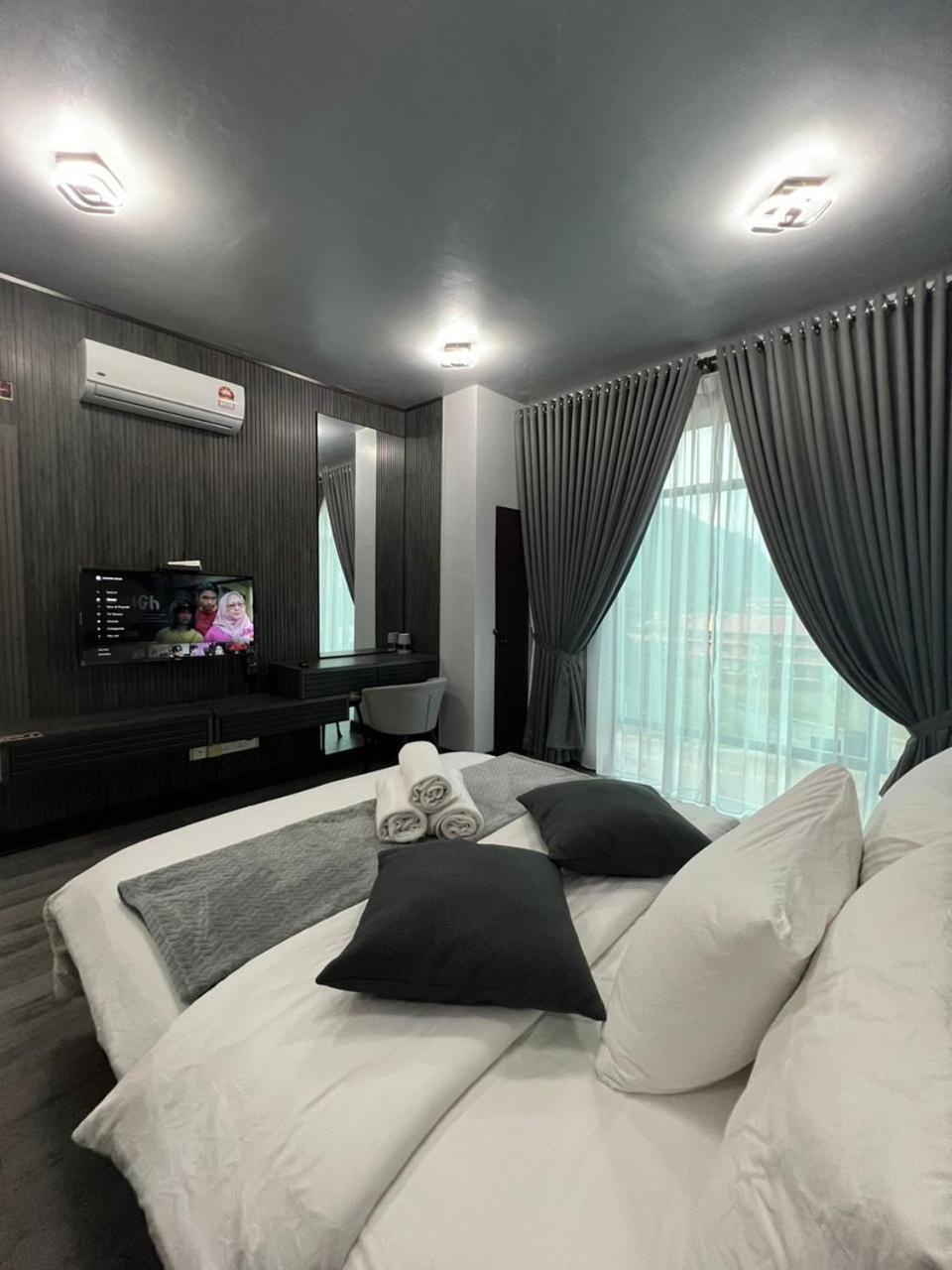 Samsara Studio Apartment At Kompleks Mutiara Gm Gua Musang Dış mekan fotoğraf